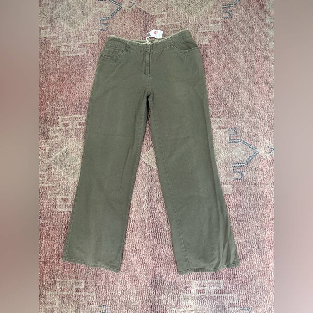 J Jill mid rise cotton canvas wide leg pants in olive . Size medium